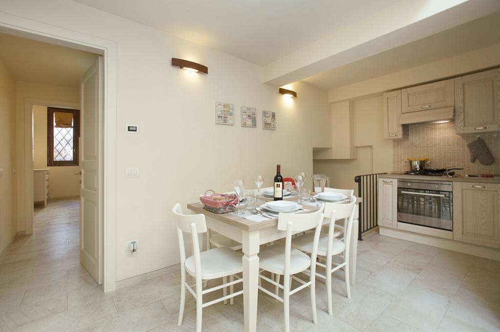 Family Borgo Albizi Apartamento
