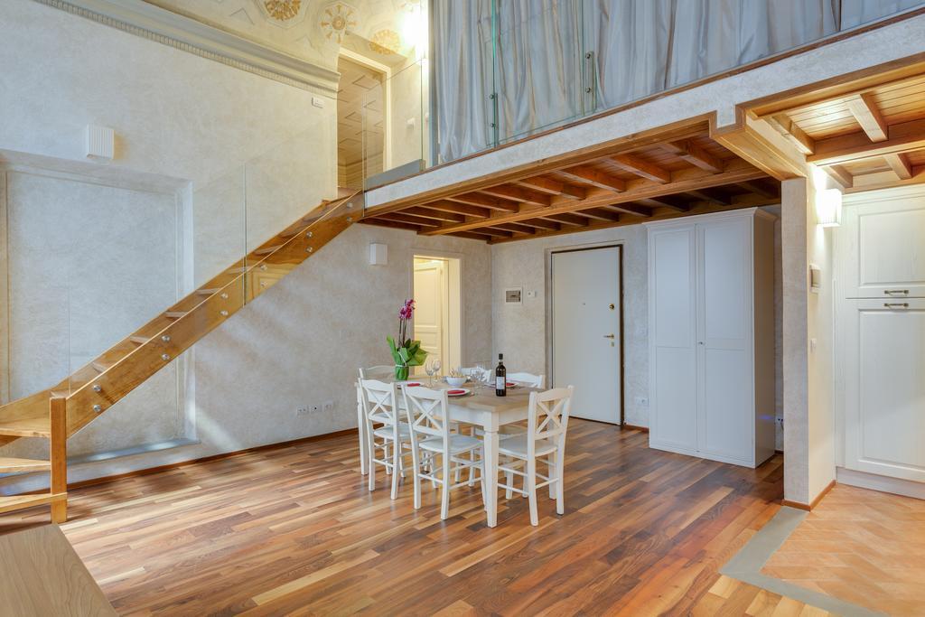 Family Borgo Albizi Apartamento